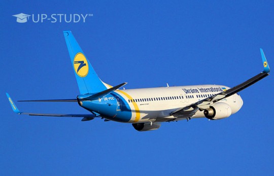 Найбільш вигідні перельоти з України до Польщі. Порівнюємо умови та ціни великих лоукостерів