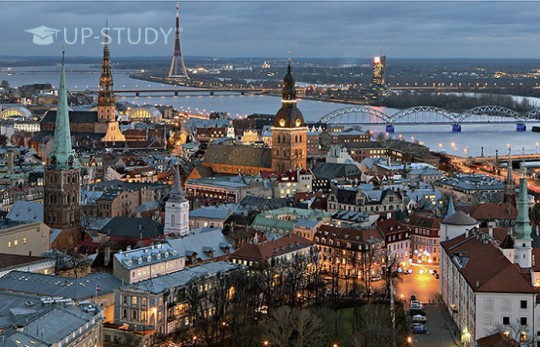 Як оптимально дістатися з Польщі до Риги? Чим здивує латвійська столиця?