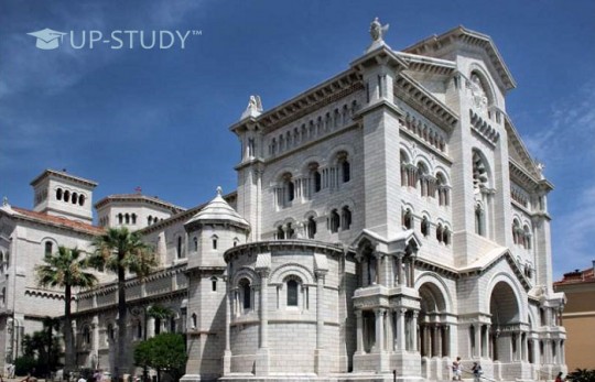 На вихідні у Монако. Чи влетить це у копієчку польським студентам?