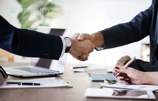 Чому польські університети та уряд всіляко спрощують процедуру вступу для іноземців?