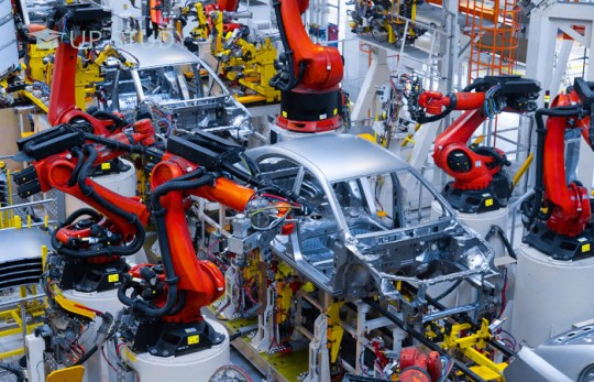 Автомобільна промисловість у Польщі — як розвивається виробництво у цій європейській країні?