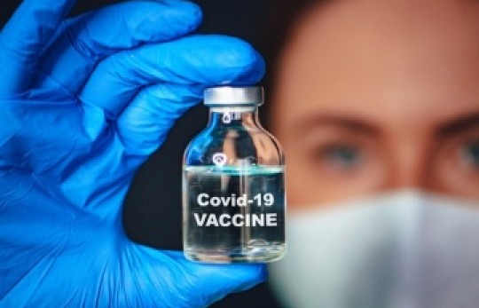 Українських студентів вакцинують у Польщі від COVID-19 безкоштовно