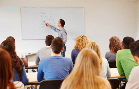 Освіта в Польщі для росіян. Чи варто вчитися в Польщі російською?