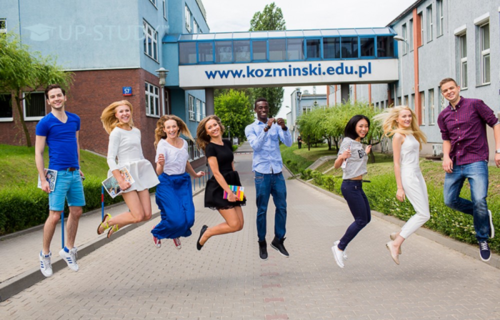 Фото №3: Академия Леона Козминского | Центр польского образования | UP-STUDY