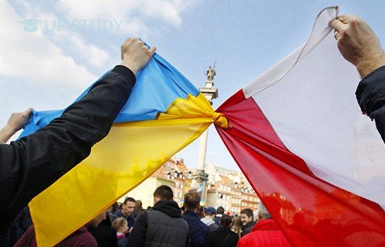 Поновлення статусу UKR в Польщі