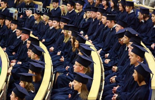 Університети Польщі з безкоштовним навчанням. Як вступити безкоштовно?