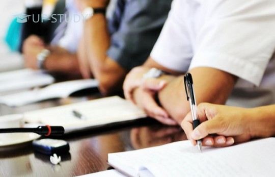 Що потрібно для вступу в Польщу? Як вступити?