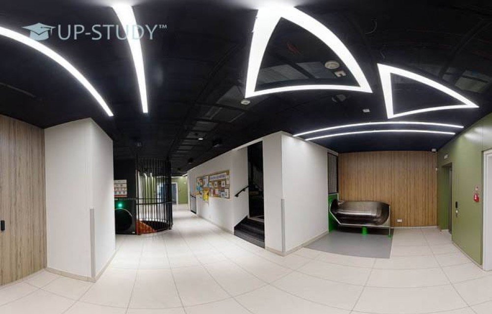 Фото №11: Университет VIZJA | Центр польского образования | UP-STUDY