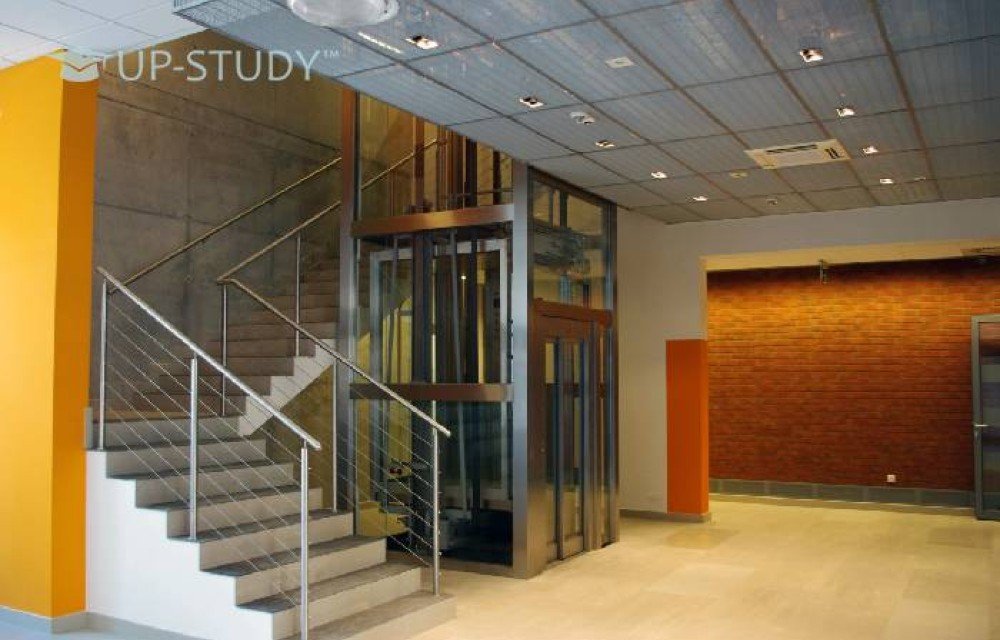 Фото №2: Технико-Художественная Академия прикладных наук в Варшаве | Центр польского образования | UP-STUDY