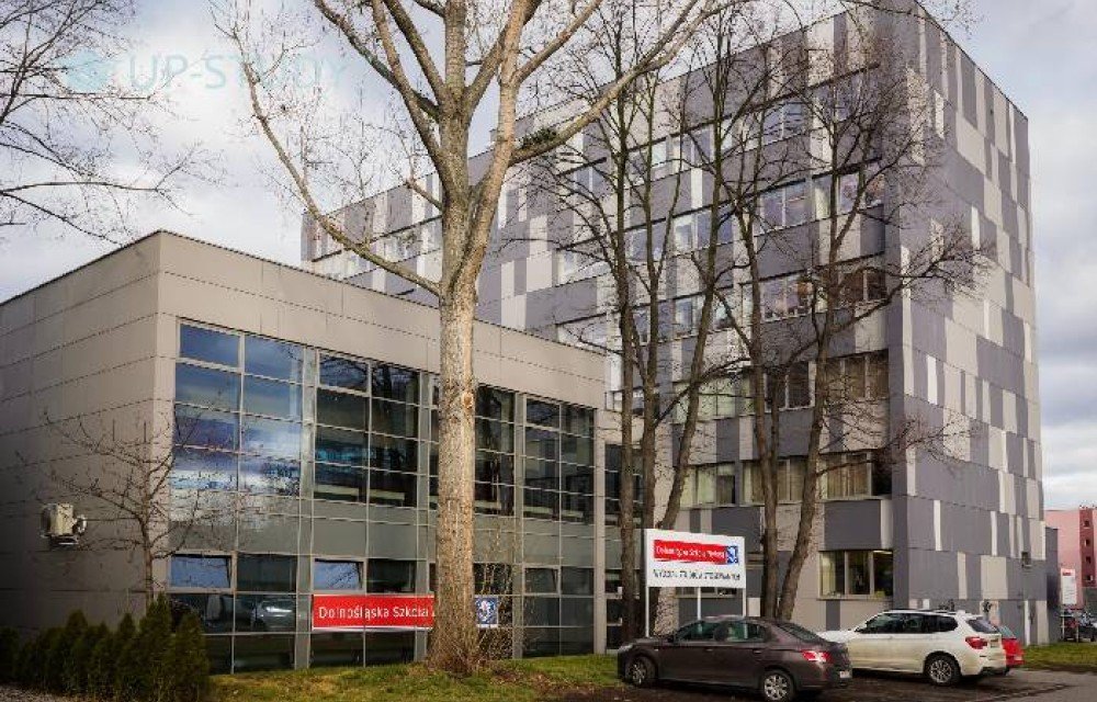 Фото №1: Университет Нижней Силезии | Центр польского образования | UP-STUDY