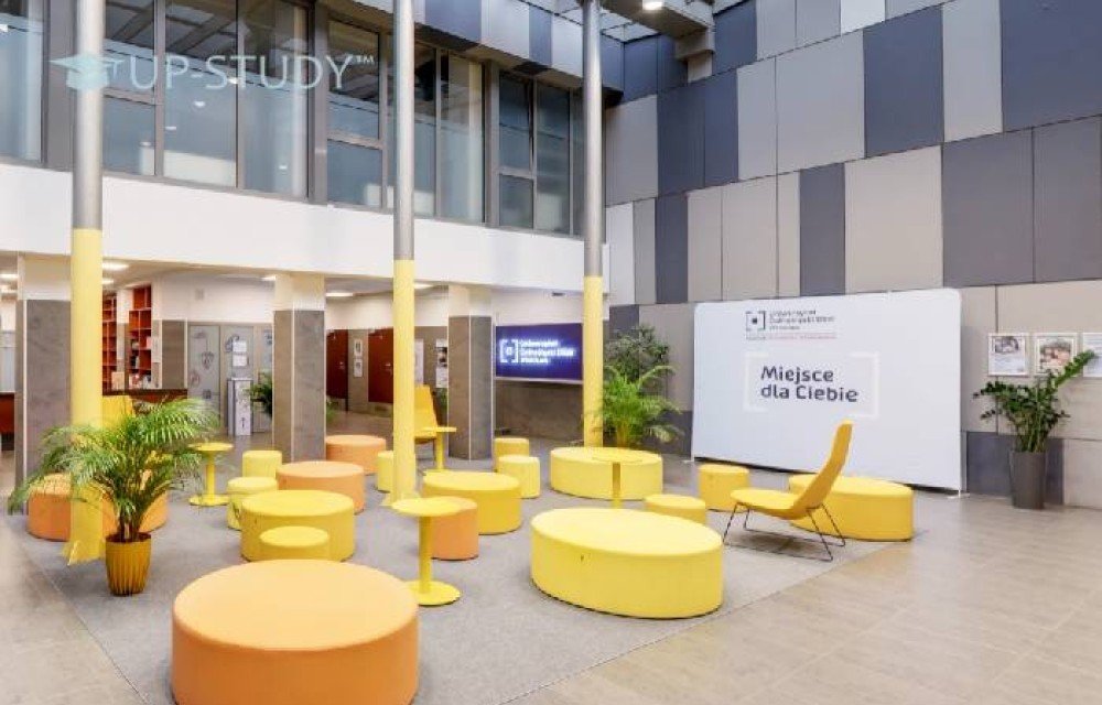 Фото №6: Университет Нижней Силезии | Центр польского образования | UP-STUDY