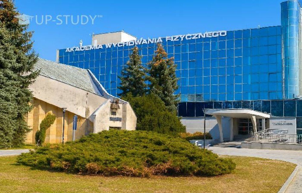 Фото №1: Академия физического воспитания им. Бронислава Чеха в Кракове | Центр польского образования | UP-STUDY