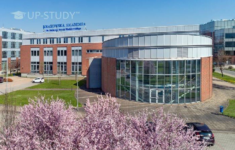 Фото №10: Университет Анджея Фрыча Моджевского в Кракове | Центр польского образования | UP-STUDY