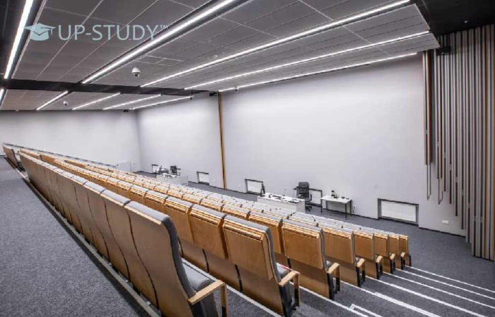 Фото №4: Університет Марії Кюрі-Склодовської | Центр польської освіти | UP-STUDY