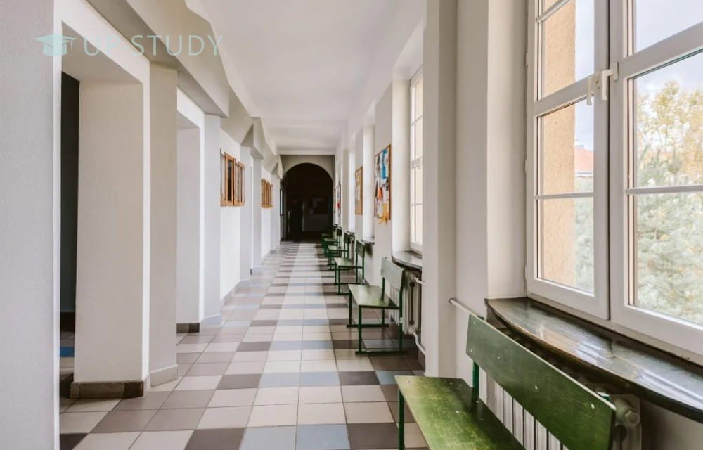 Фото №7: Вроцлавский Университет | Центр польского образования | UP-STUDY