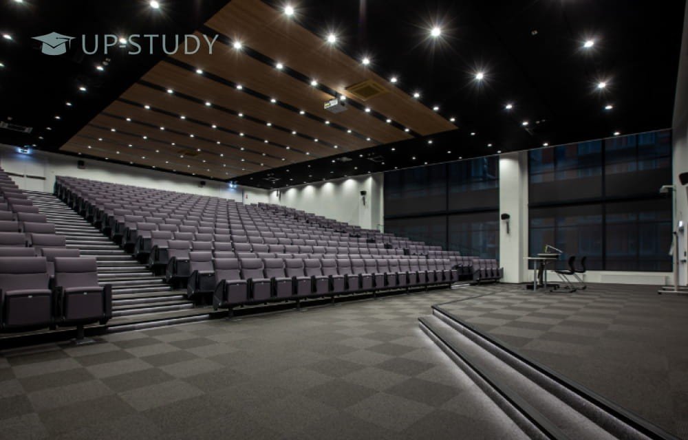 Фото №6: Університет VIZJA | Центр польської освіти | UP-STUDY