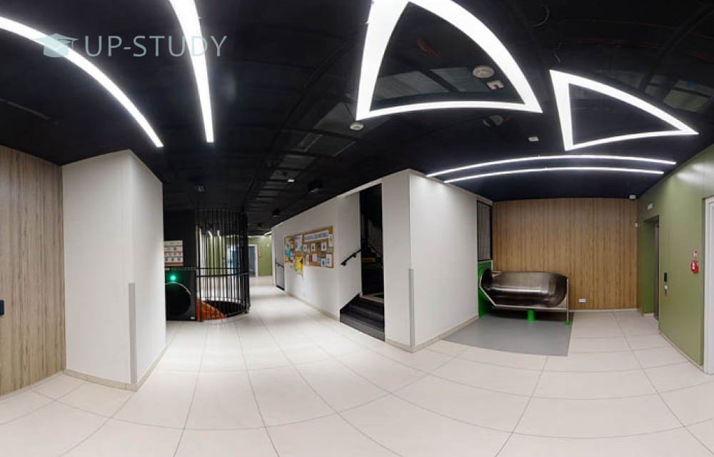 Фото №11: Університет VIZJA | Центр польської освіти | UP-STUDY