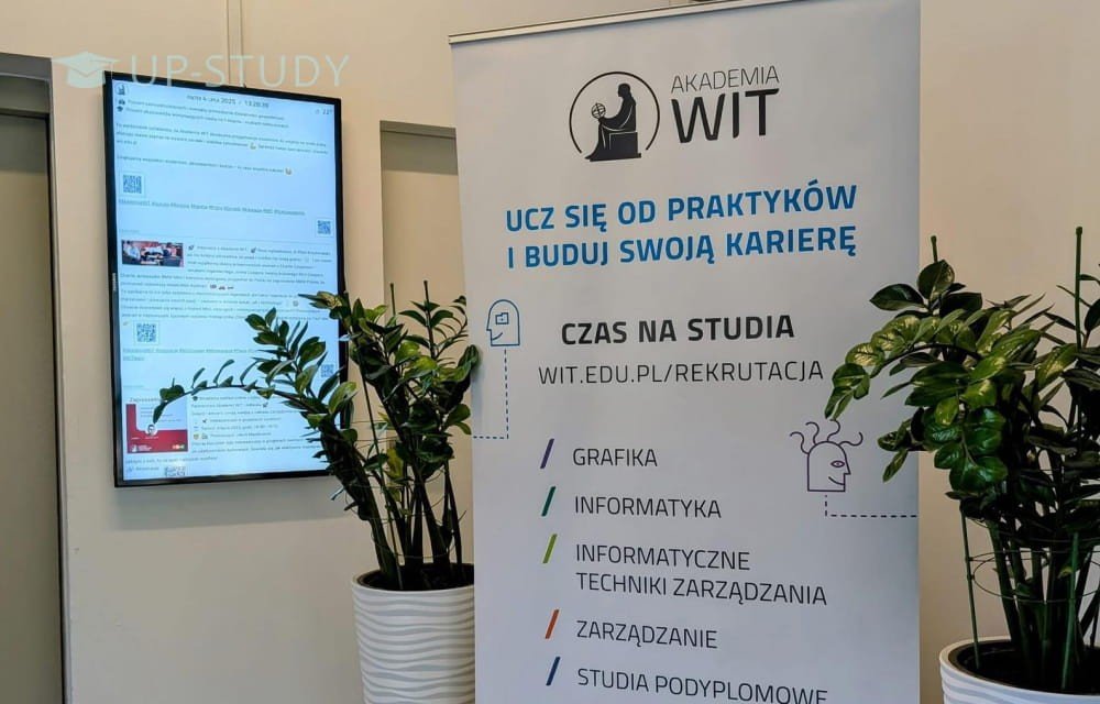 Фото №2: Академія WIT | Центр польської освіти | UP-STUDY