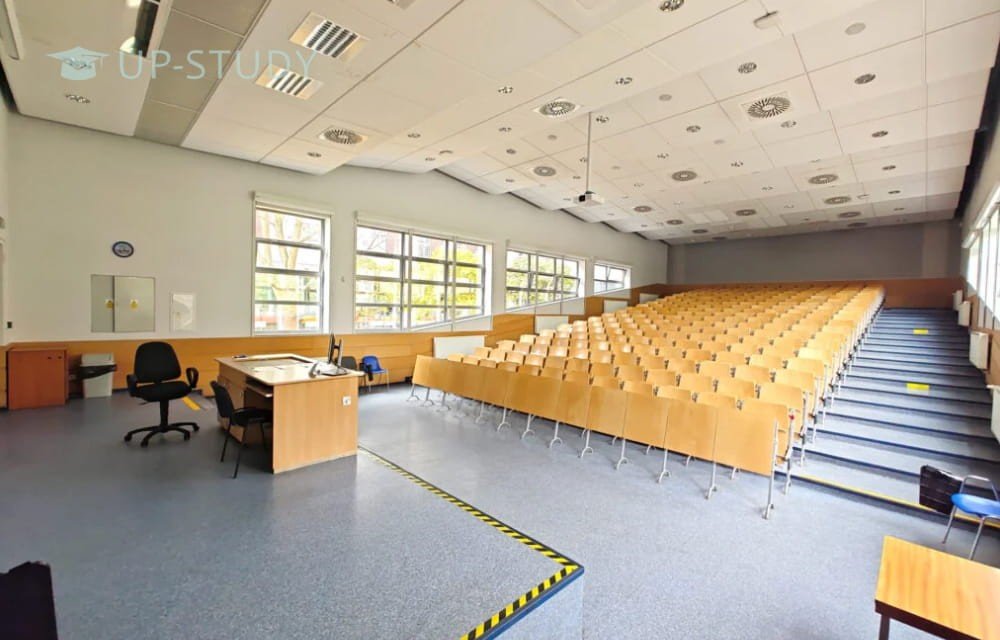 Фото №5: Економічний університет у Вроцлаві | Центр польської освіти | UP-STUDY