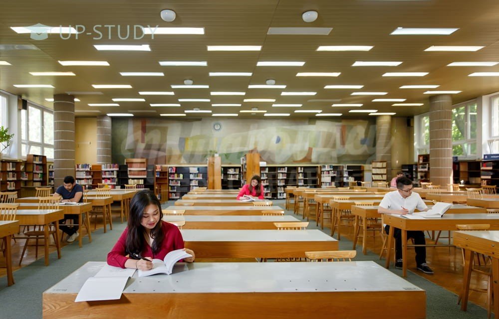 Фото №8: Университет Марии Кюри-Склодовской | Центр польского образования | UP-STUDY