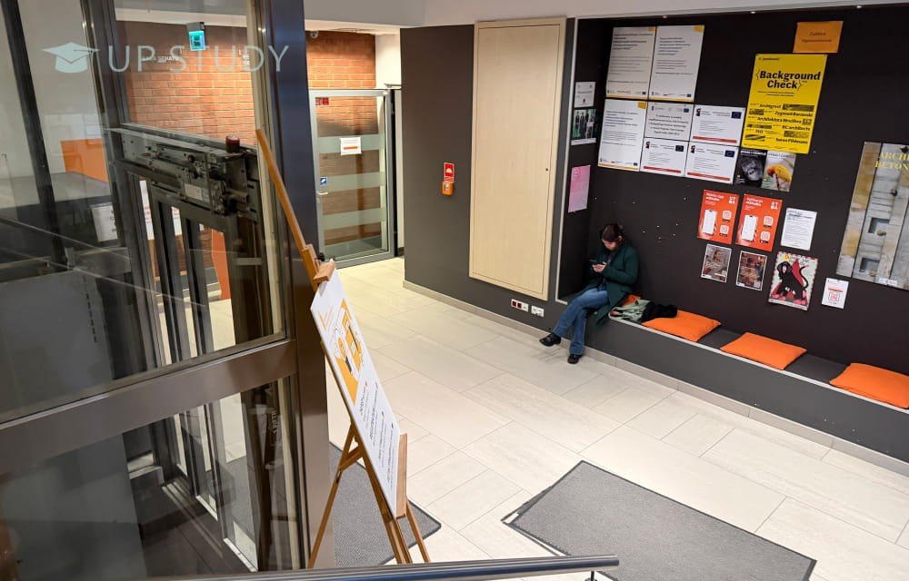 Фото №11: Варшавська Технічно Артистична Академія | Центр польської освіти | UP-STUDY