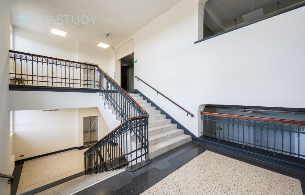 Фото №3: Университет SWPS в Сопоте | Центр польского образования | UP-STUDY