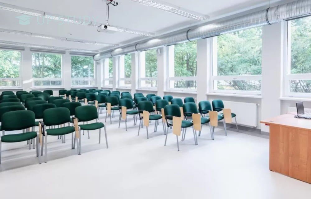 Фото №7: Университет SWPS в Сопоте | Центр польского образования | UP-STUDY