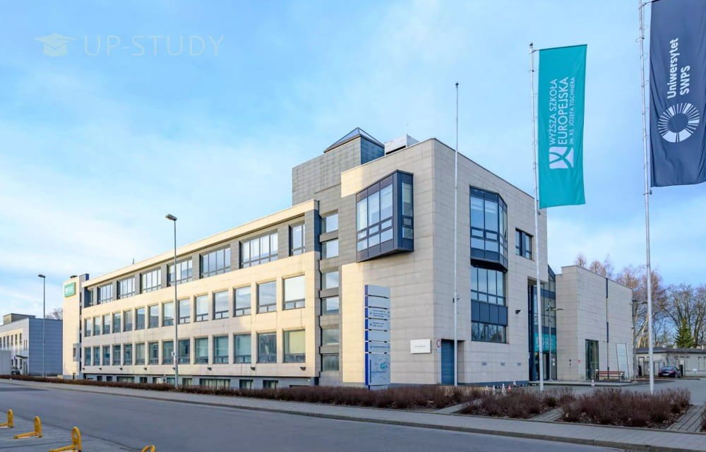 Фото №1: Университет SWPS в Кракове | Центр польского образования | UP-STUDY