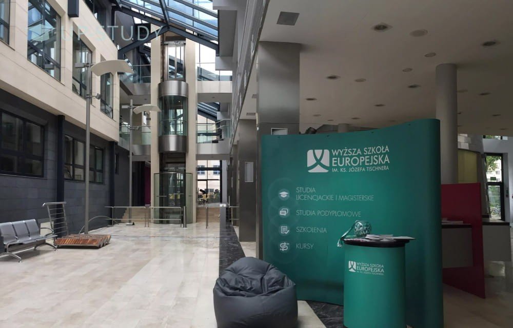 Фото №9: Университет SWPS в Кракове | Центр польского образования | UP-STUDY