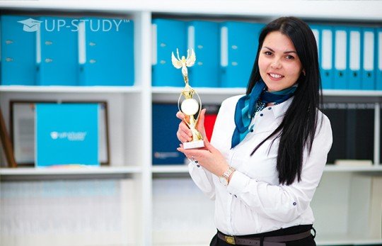 UP-STUDY — платиновый партнер Группы Vistula третий год подряд!