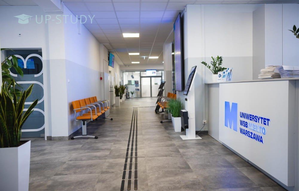 Фото №2: Университет Банковского дела MERITO в Варшаве | Центр польского образования | UP-STUDY