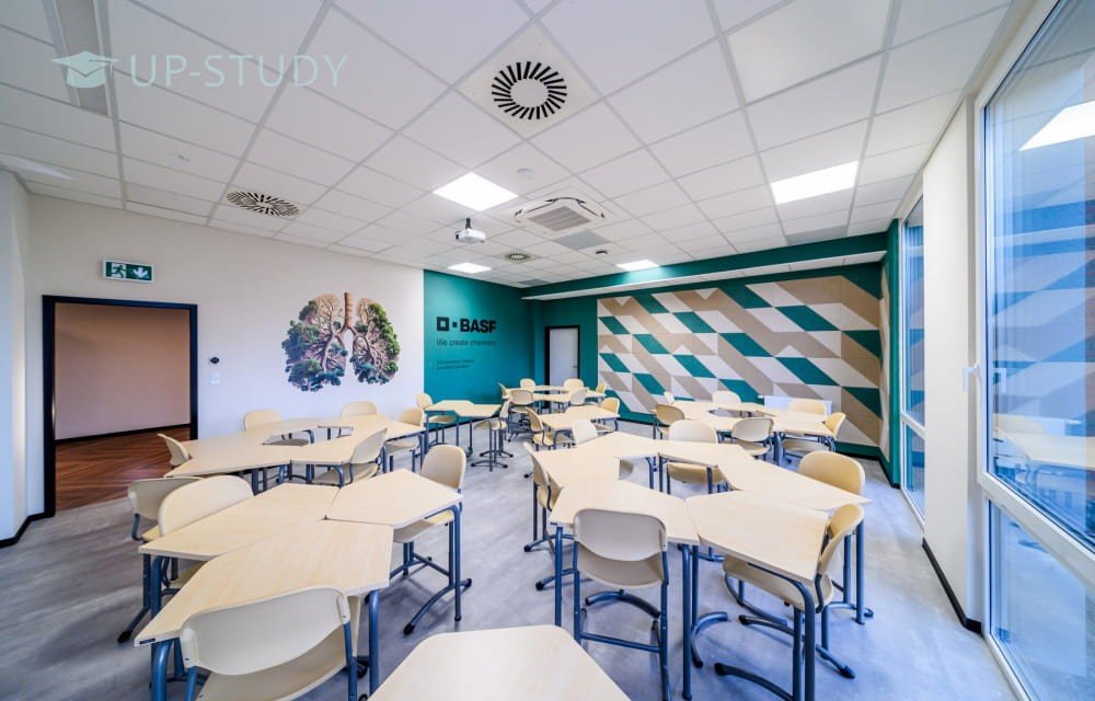 Фото №7: Университет Банковского дела MERITO в Варшаве | Центр польского образования | UP-STUDY