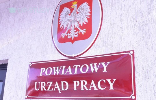 Працевлаштування для студента в Польщі або як оплатити своє навчання самостійно?