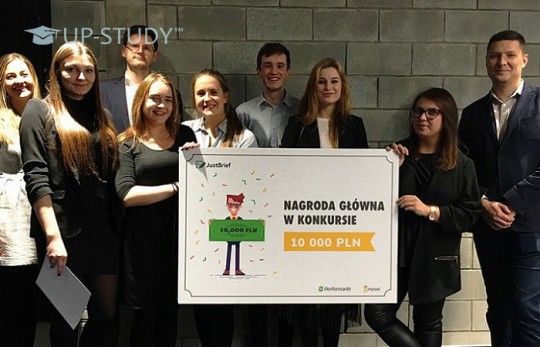 Студенти з Вроцлава здобули перемогу в конкурсі Performante та mytaxi