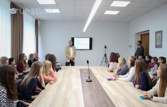 Специфика взаимодействия в институтах Польши. Студенты и преподаватели