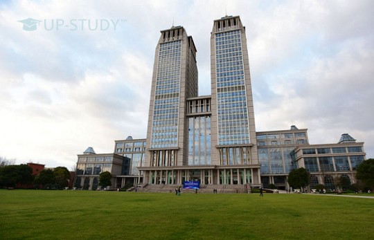 ТОП університетів світу: Університет Фудань (Fudan University). Огляд університету