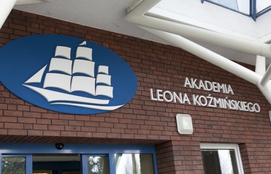 Подвійний диплом для випускників Академії Козьмінського (Варшава)