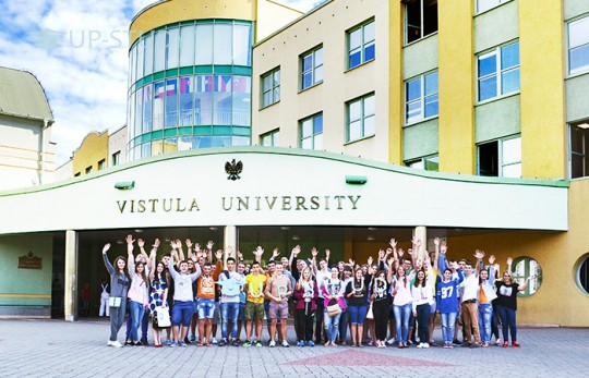 Vistula University у Варшаві. Вартість та популярні факультети