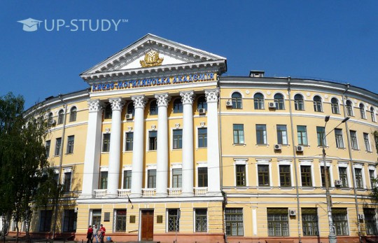 Рейтинг ВНЗ України за напрямом «Інформатика». Де опанувати спеціальність?