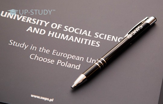 Виставка-презентація SWPS - Одна з найбільших освітніх подій 2014 року